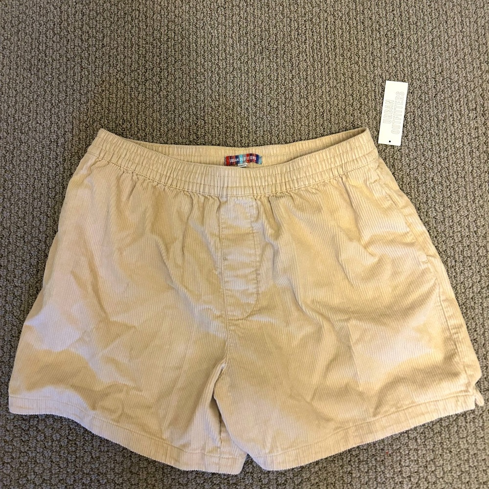 *NEVER WORN* Abercrombie and Fitch shorts tag on